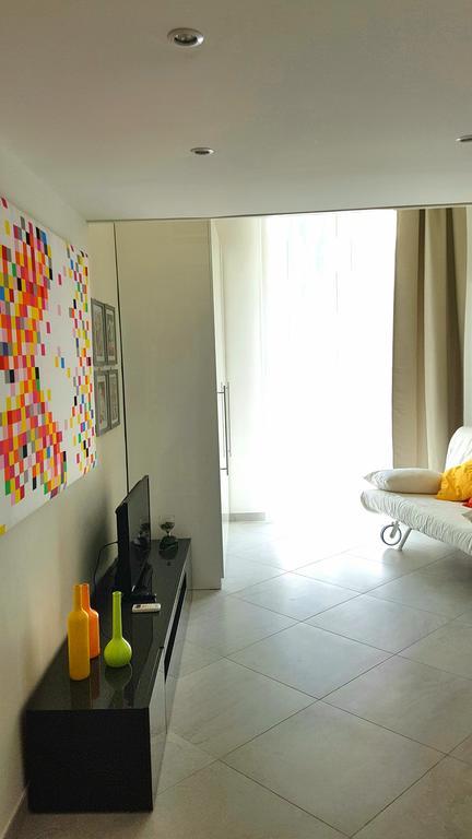 Dante Home - Bari Centro Екстериор снимка